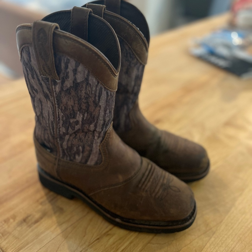 Cabela's Brown Leather Boots